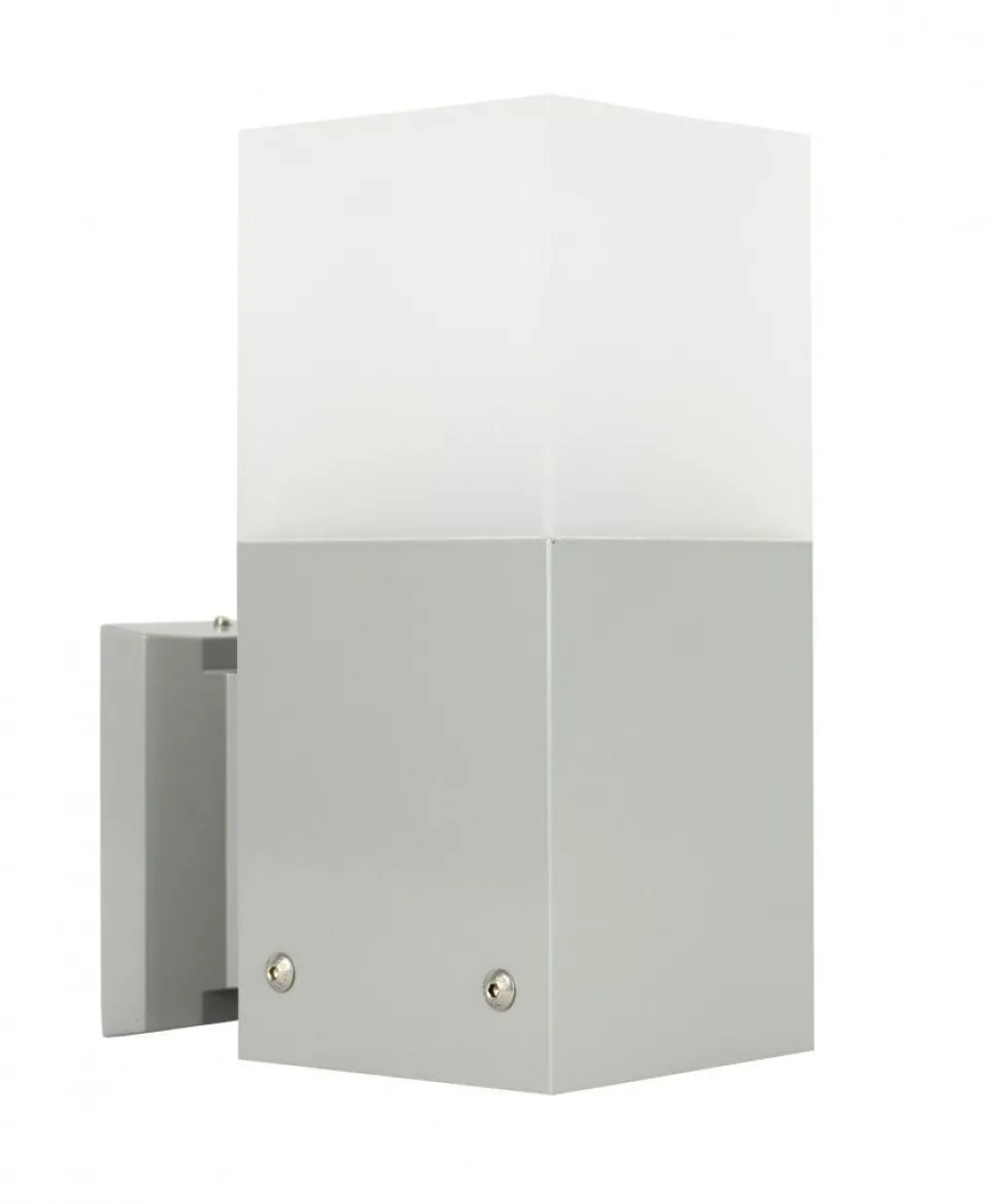 Außen Wandlampe eckig in Silber IP44 E27 AWERNE
