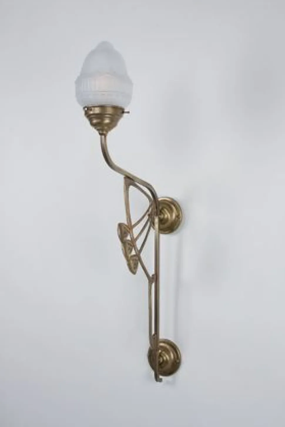 Blendarme Wandleuchte Berliner Messing Glas H:85 cm E27