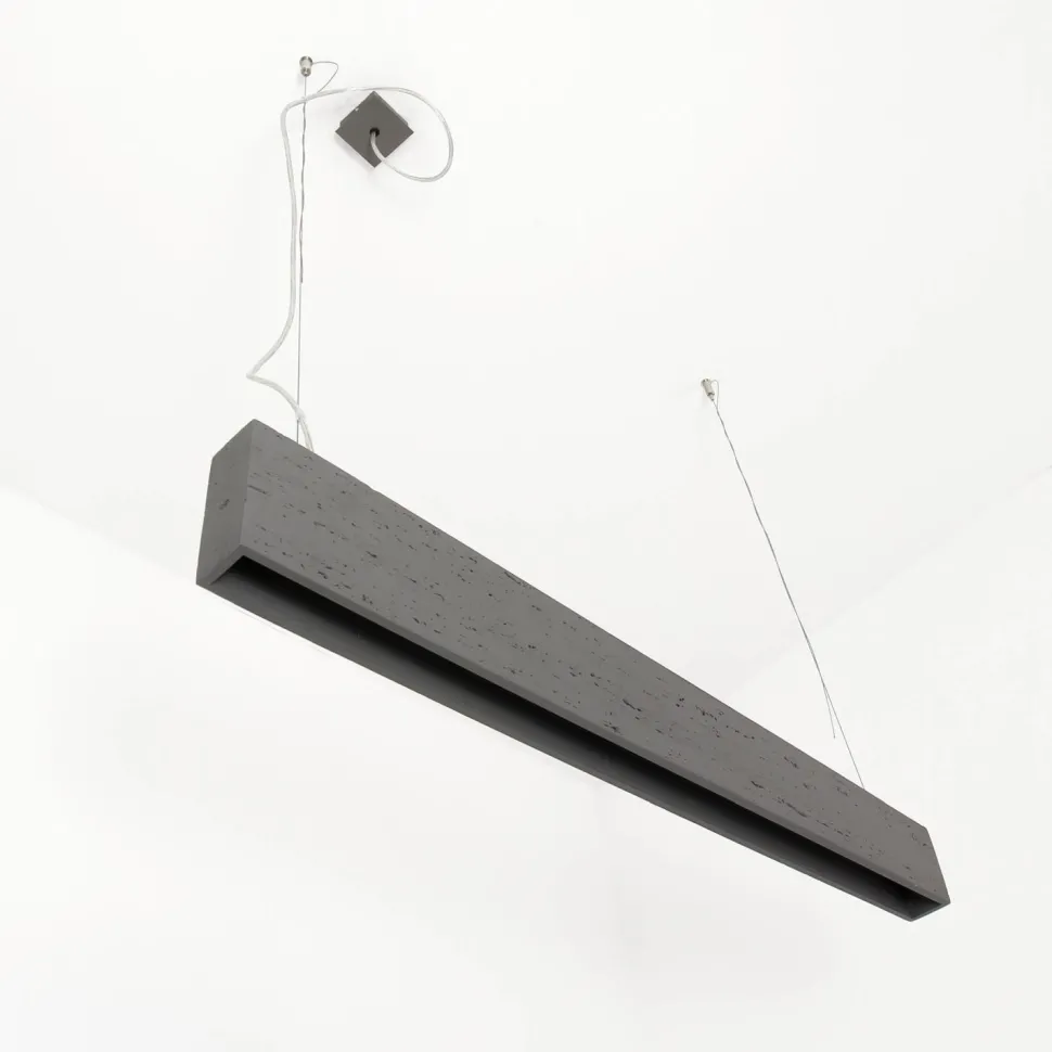 Breite Hängeleuchte in grau