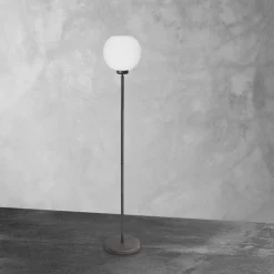 Deckenfluter klein 152 cm Messing Glas E27 in Bronze Weiß