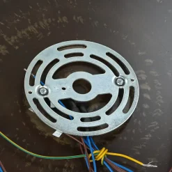 Deckenleuchte rund blendarm in Messing Weiß Wohnzimmer