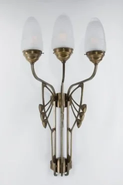 Gemütliche Wandleuchte Messing Glas Weiß E27 B:40 cm