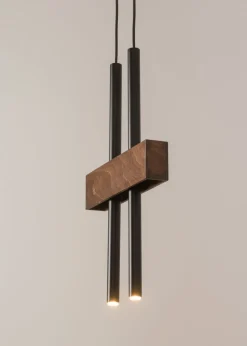 Lange Hängelampe Metall Holz Schwarz 2-flammig 31 cm