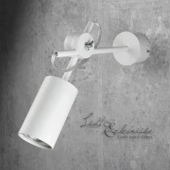 Schwenkbarer Wandstrahler in weiß