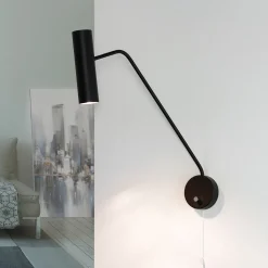 Spot Wandleuchte mit Zugschalter