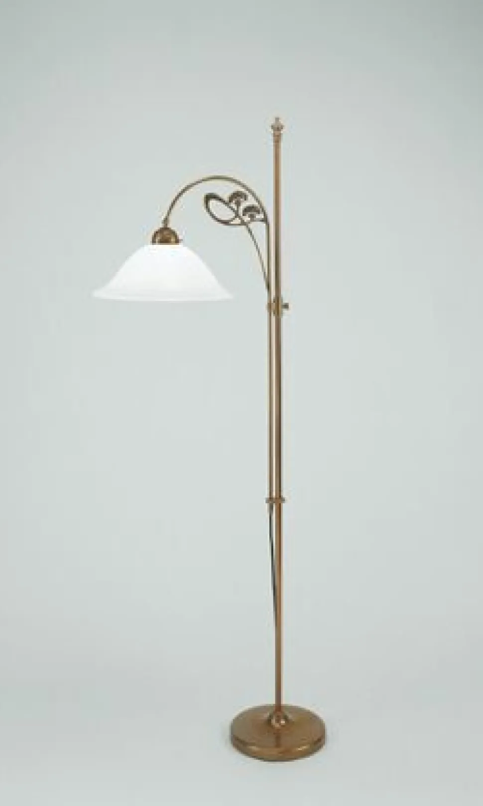 Stehlampe Glas Berliner Messing E27 160 cm wohnlich