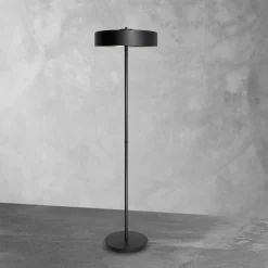 Stehleuchte klein 148,5 cm Messing Eisen in Schwarz Gold