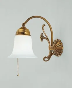 Wandleuchte Berliner Messing Glas E27 mit Zugschalter