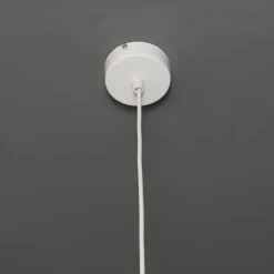 Weiße Pendellampe rund geometrisch